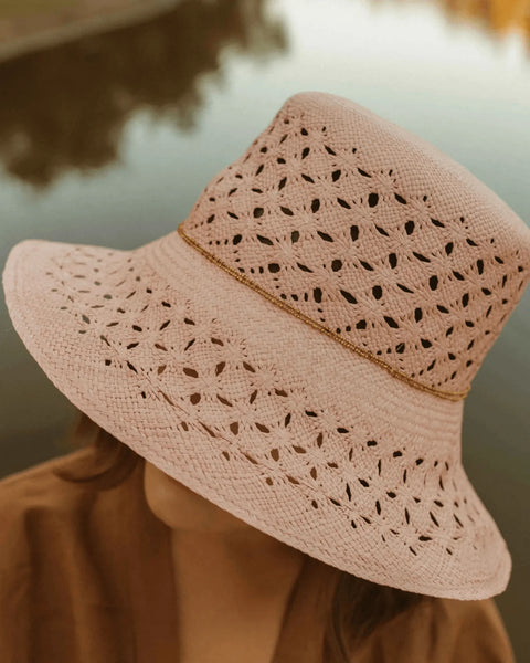 Freya Carnation Hat - Camel/Tan