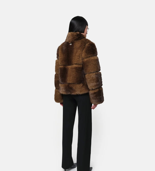 APPARIS - Sai Faux Coat - Mink